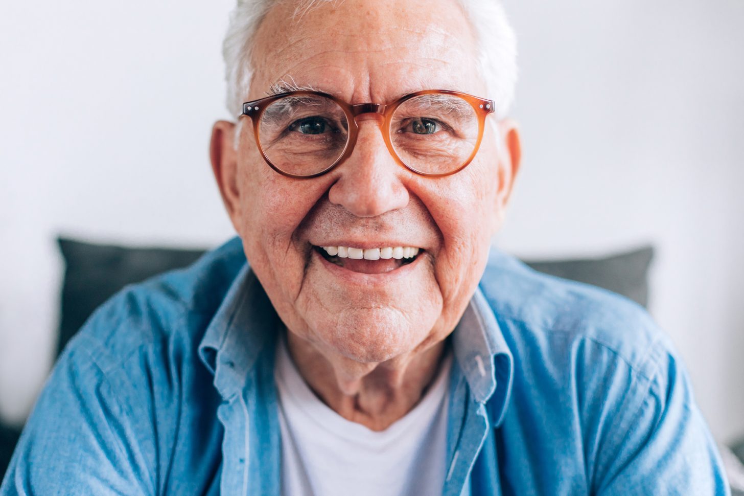 Five Effective At-Home Strategies for Supporting Loved Ones with Dementia